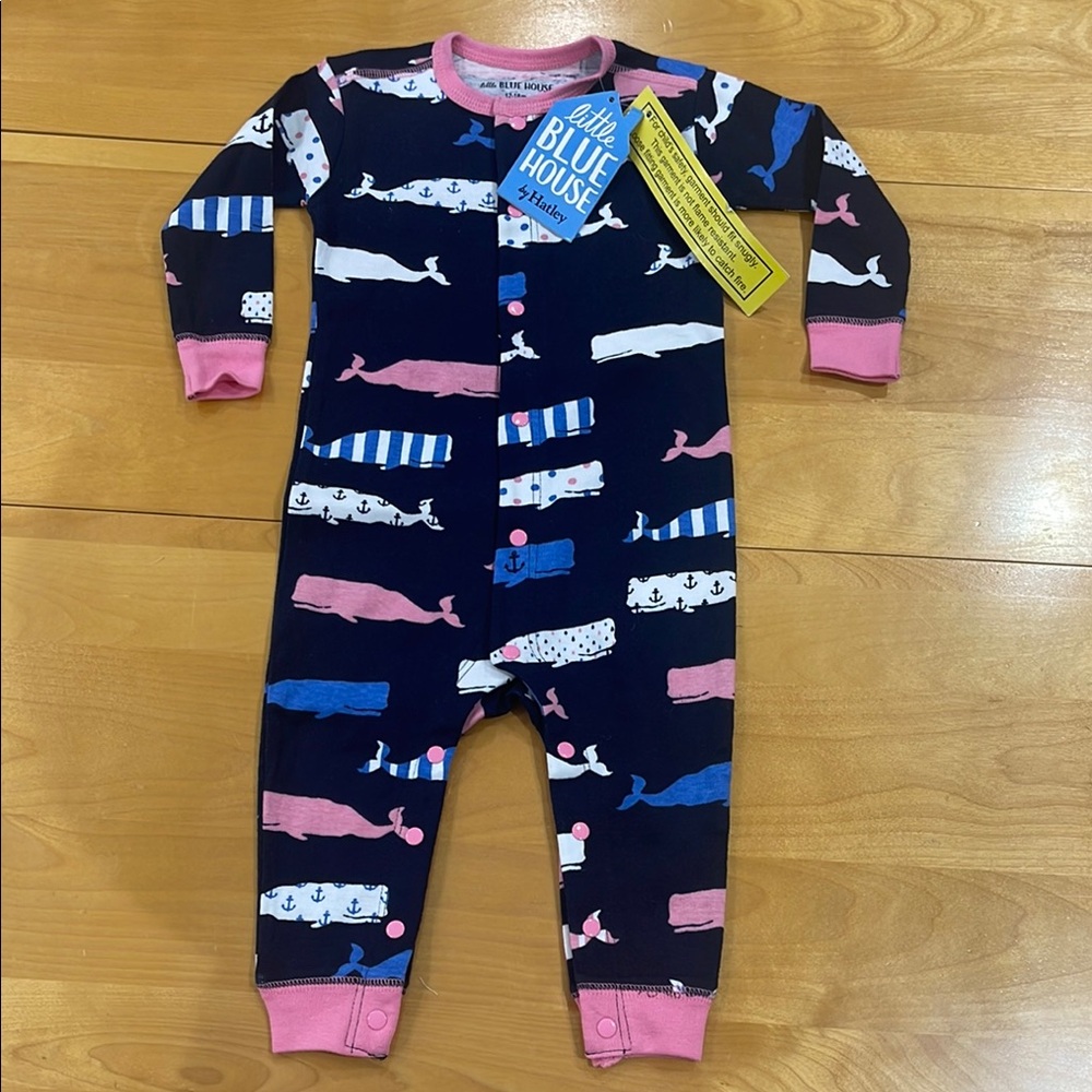 Hatley footless sleeper size 12-18 - whales NWT